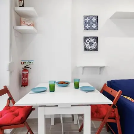 Apartment Beautiful 1 Bedroom Near Benfica